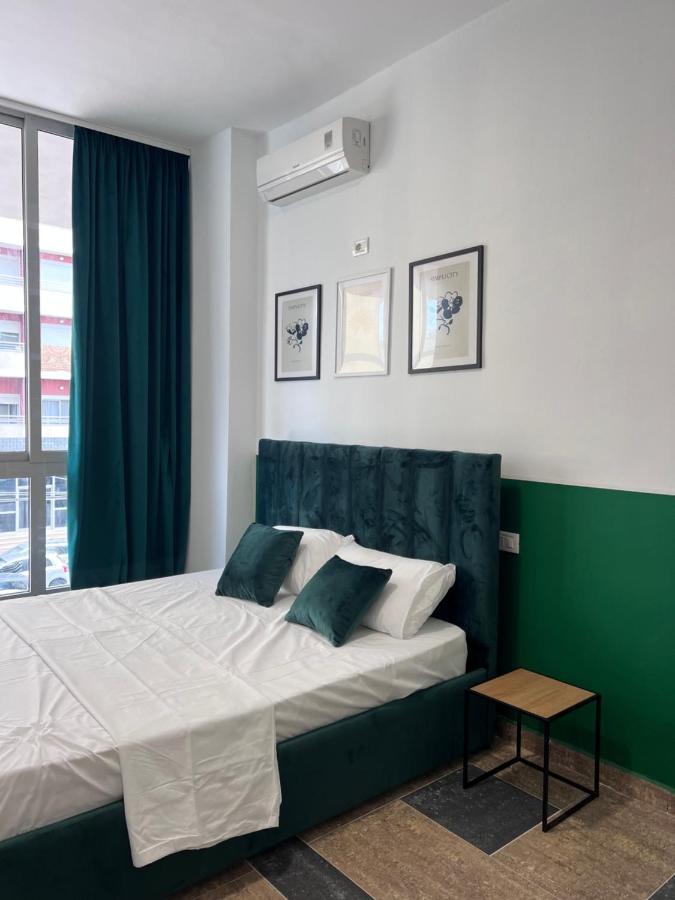 Cactus Apartments Дуррес Екстер'єр фото