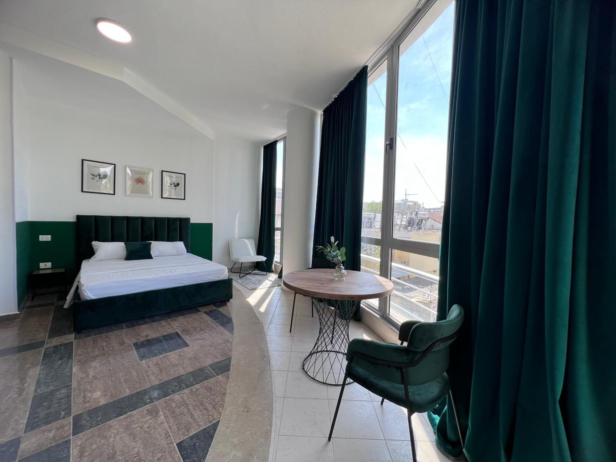 Cactus Apartments Дуррес Екстер'єр фото