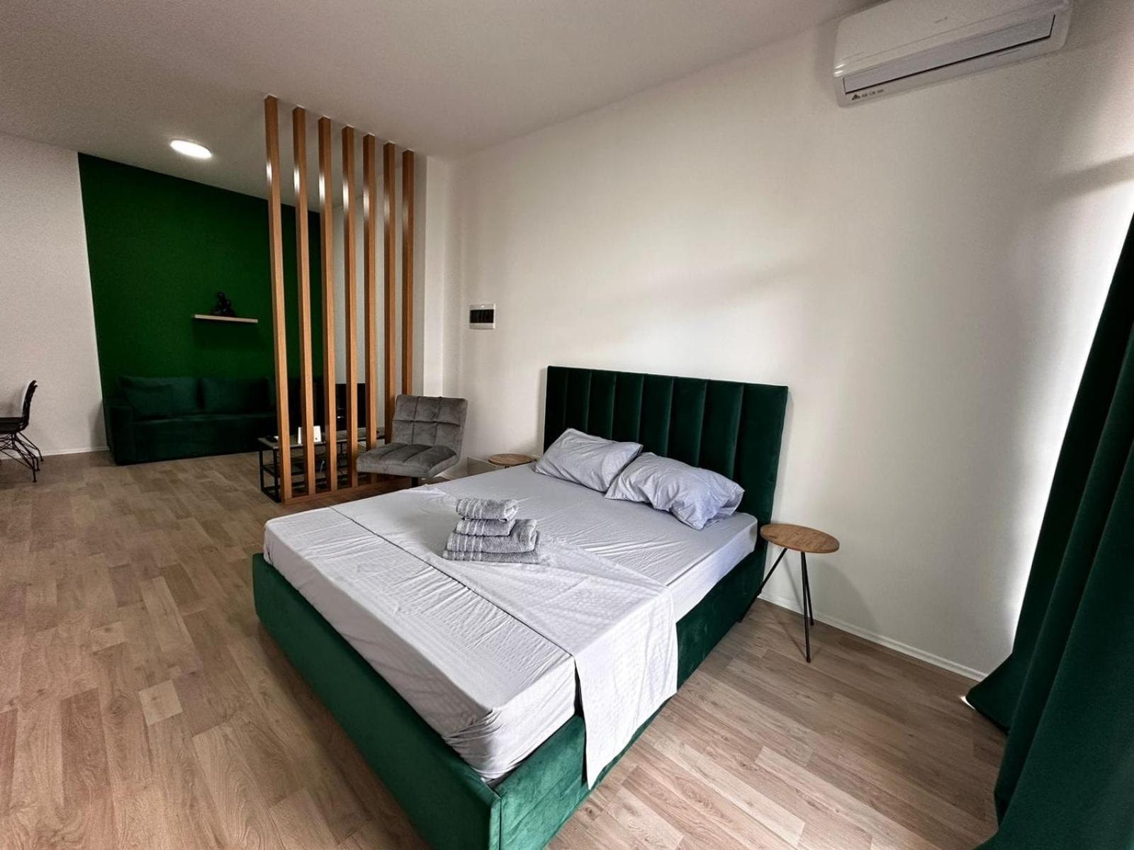 Cactus Apartments Дуррес Екстер'єр фото